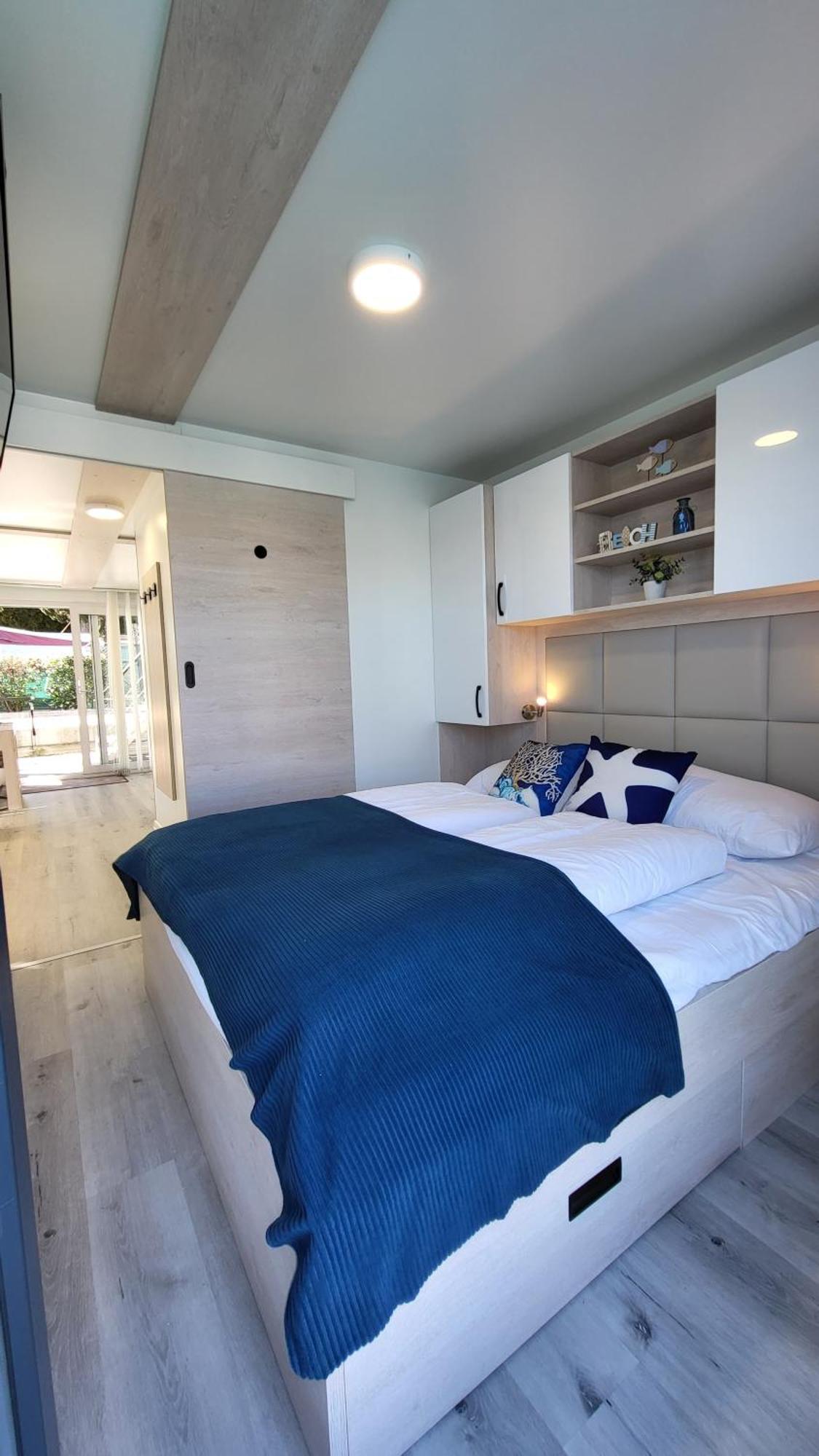 Floating House - Marina Pearl Apartment Portoroz Exterior photo